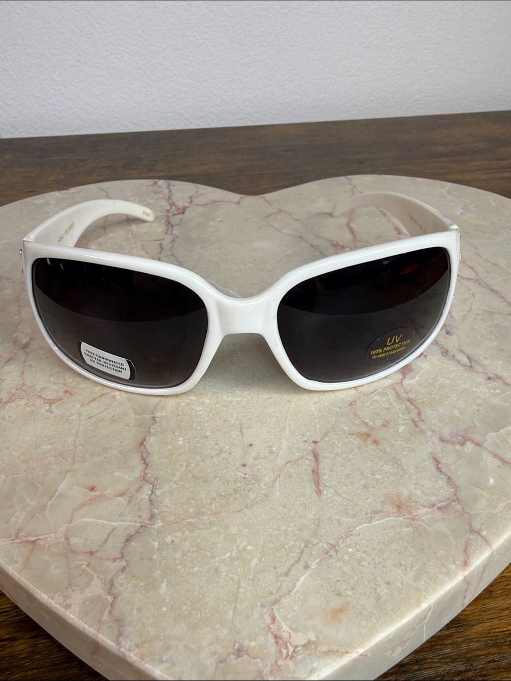 White Oversized Women’s Sunglasses with Dark Lenses